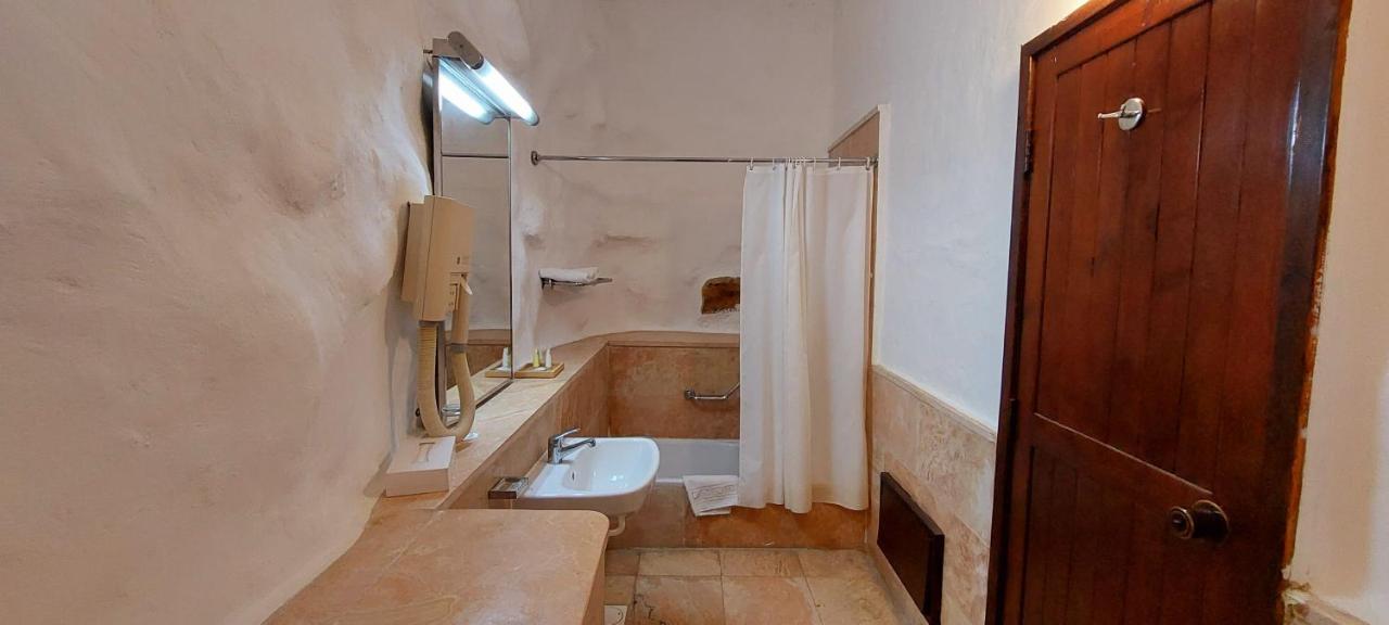 Hayat Zaman Hotel And Resort Petra Vádi Músza Kültér fotó