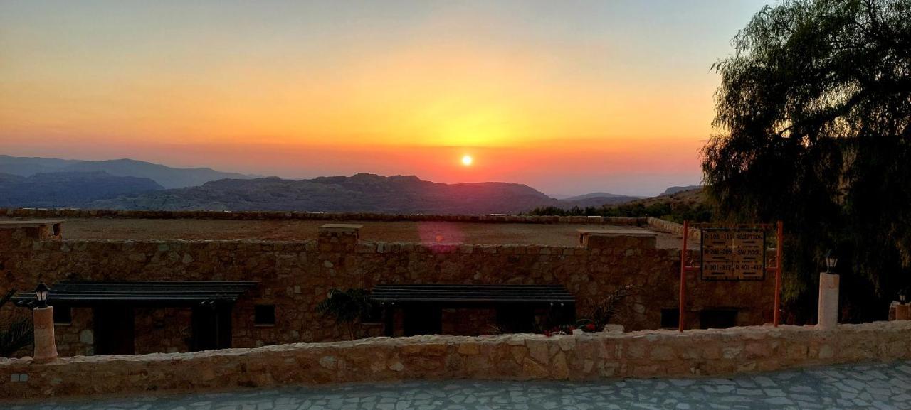 Hayat Zaman Hotel And Resort Petra Vádi Músza Kültér fotó