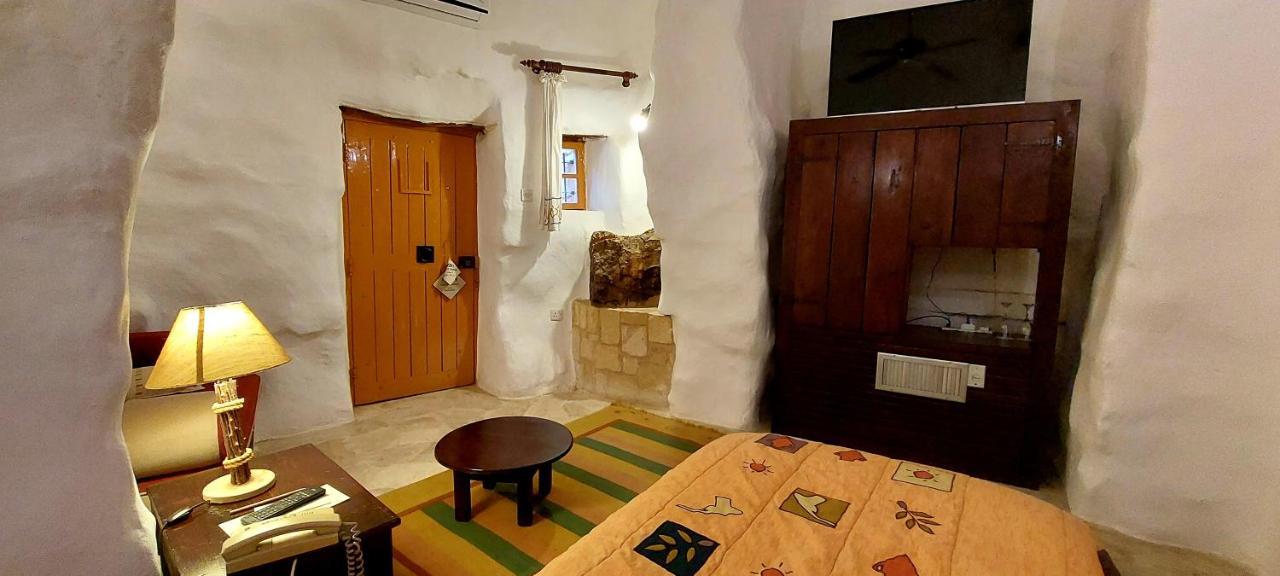 Hayat Zaman Hotel And Resort Petra Vádi Músza Kültér fotó